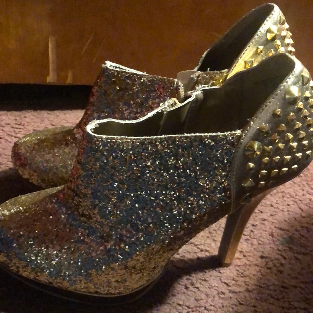 Gold Heels